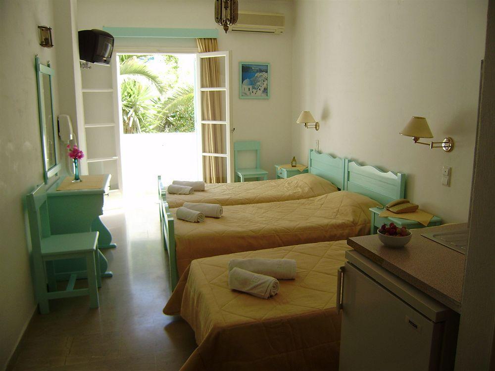 Kymata Hotel Kamári المظهر الخارجي الصورة