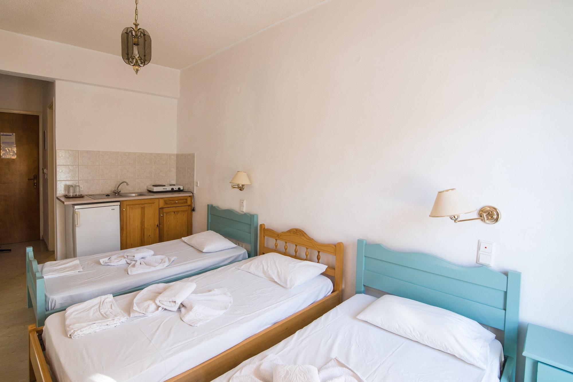 Kymata Hotel Kamári المظهر الخارجي الصورة