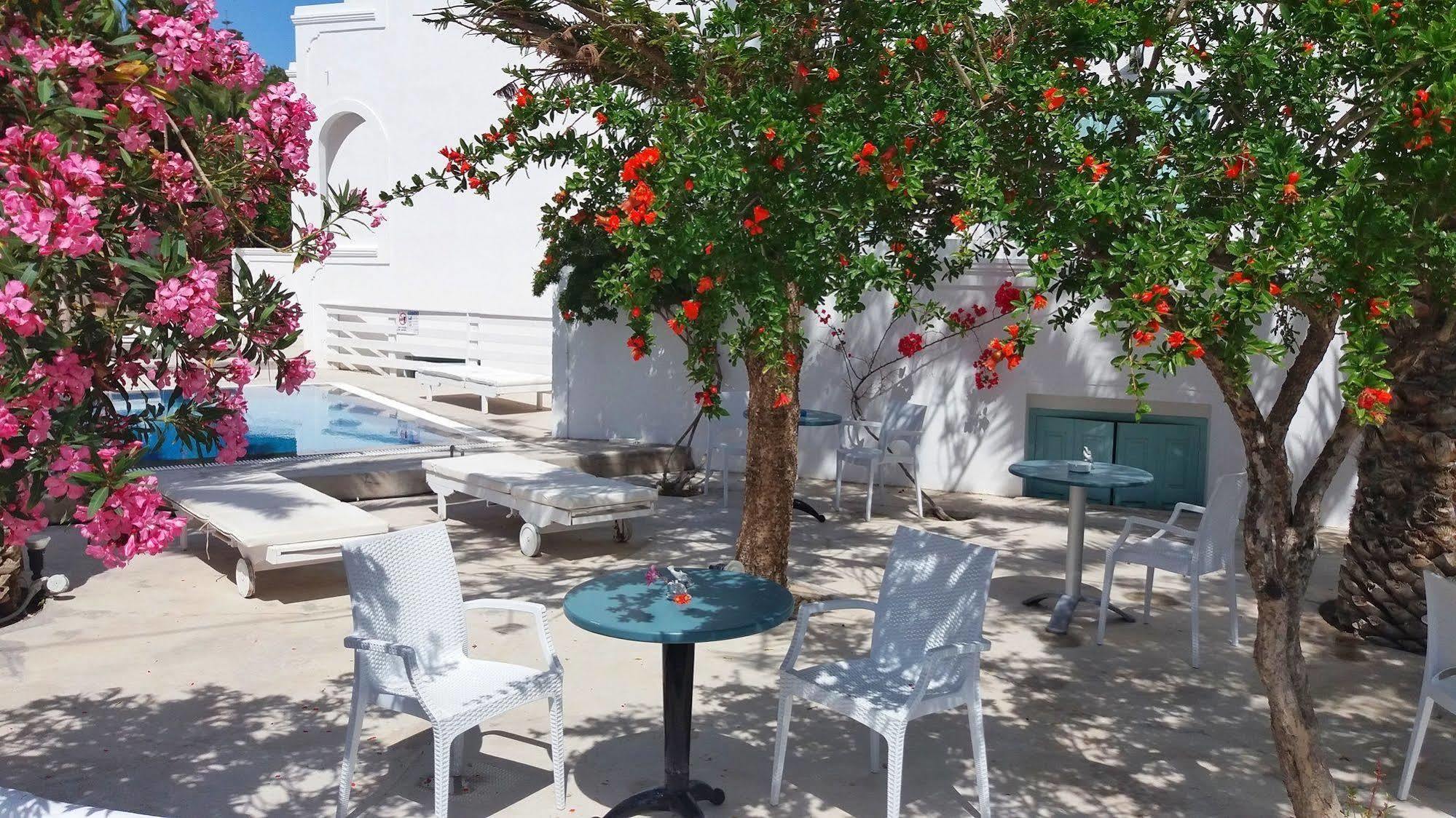Kymata Hotel Kamári المظهر الخارجي الصورة